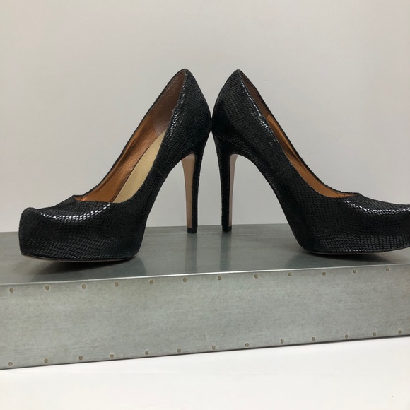 BCBGeneration Black Snake and Rose Gold Bottom Platform Pumps - Picture 2 of 8
